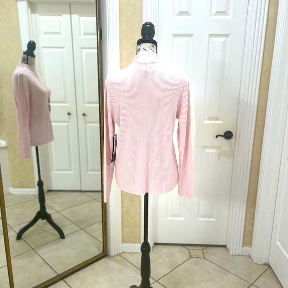 Mock turtleneck sweater with shimmer - Picture 3 of 11